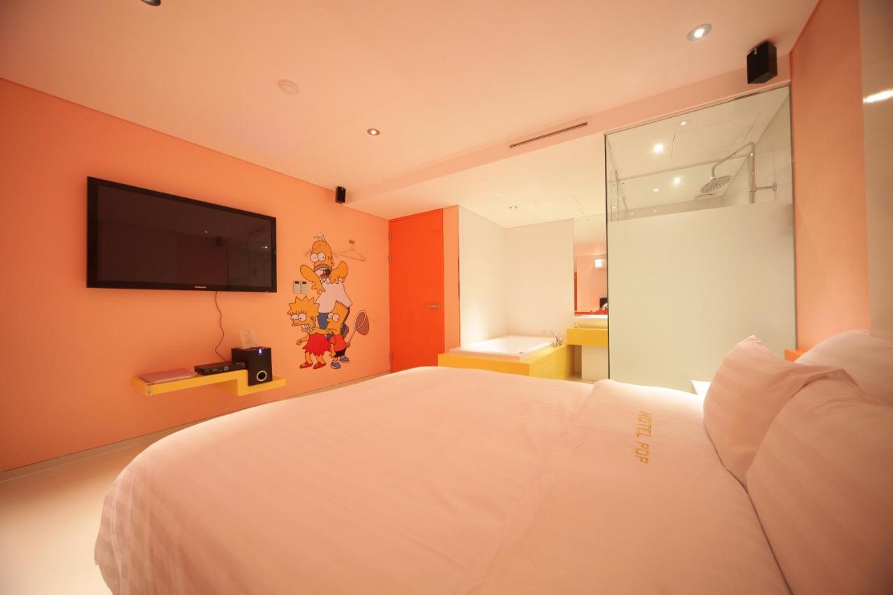 Hotel Pop Jongno Seoul Bagian luar foto